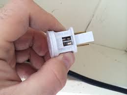 Why does my light bulb arc when i turn it off? Fixing Broken Christmas Lights Ifixit Repair Guide