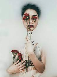 Milk bath photography has quickly become insanely popular. Milk Bath Photography 20 Perfect Pictures Photo Manipulation Portrait Milk Bath Photography Bath Photography