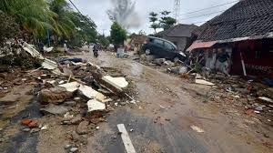Namun, jumlah pasti korban meninggal dunia amat mungkin tidak akan diketahui mengingat sejumlah daerah permukiman tersapu tsunami dan. Bmkg Bantah Bunyikan Sirine Tsunami Selat Sunda Tadi Pagi