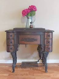 Hey I Found This Really Awesome Etsy Listing At Https Www Etsy Com Listing 520751178 Sewing Machine Tables White Sewing Machine Antique Sewing Machine Table