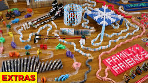 Higgs domino island adalah sebuah permainan domino yang berciri khas lokal terbaik di indonesia. 10 000 Dominoes This Is How I Express Myself Ft Lego Unikitty Youtube