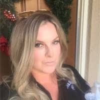 Amber Valliere's Instagram, Twitter & Facebook