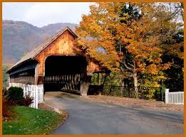 Woodstock Covered Bridge Jpg 590 437 With Images Covered Bridges Covered Bridge Photo Covered Walkway