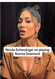 Who Plays Young Norma in Braodwah