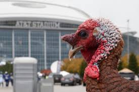 The legendary harold red grange (left) made his pro debut for the chicago bears on thanksgiving 1925. Why The Cowboys Always Play On Thanksgiving In A 90 Second Read Sbnation Com