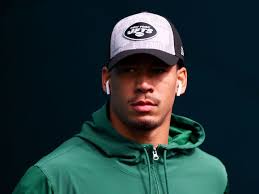 Report: Jets put Lazard