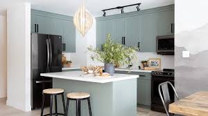 Polyester kitchen cabinets archives renovilla. What Is Kitchen Cabinet Refacing How It S Done The Home Depot Canada
