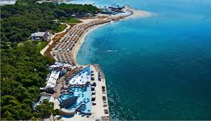 Noa glamping resort is set a few steps from zrće beach with daily beach parties and rich nightlife programme. Campingdreams Solaris Camping Beach Resort Croatia Dalmatian Campingdreams Com