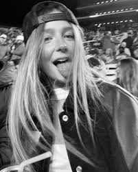 Sydney Dyer (@sydneyhdyer) • Instagram photos and videos