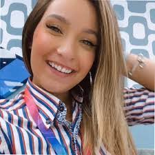 Eleanor Fiore's Instagram, Twitter & Facebook