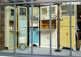 slim tall 1950s 1960s retro kitchen