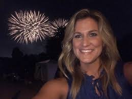 Regan Porter's Instagram, Twitter & Facebook