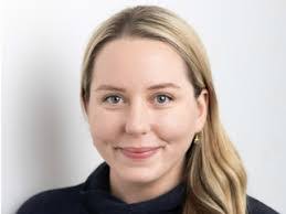 Chris Hilborn's Instagram, Twitter & Facebook