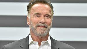 From a young age, he took a keen interest in physical fitness and bodybuilding, going on to compete in several minor contests in europe. Nach Herzoperation Arnold Schwarzenegger Sportelt Schon Wieder