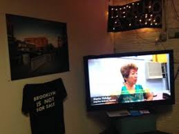 Exciting openings at Disclaimer Gallery and Casa Experimental: 2  anti-oppressive art spaces in Bushwick's Silent Barn