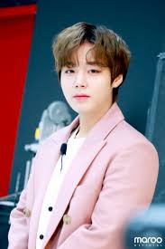 Born may 29, 1999) is a south korean singer and actor. Naver 200403 Park Jihoon Jihoon S Fashion Philosophy Behind Pann Posts About Park Jihoon