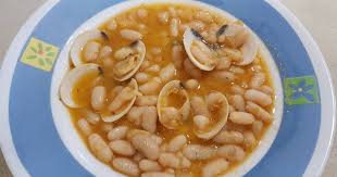 Ingredientes para hacer las fabes con almejas al estilo asturiana. Alubias Con Almejas 131 Recetas Caseras Cookpad