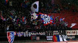 Mit aktuell 20 meistertiteln ist der fc basel nach gc zürich der zweiterfolgreichste club in der geschichte des schweizer. Fans Fc Basel Fans In Zurich 30 09 2017 Youtube