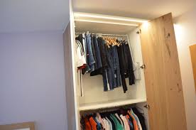 Kleiderlift Im Einbauschrank Innenausbau Binder Einbauschrank Kleiderlift Schrank