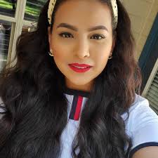 Desiree Alicea's Instagram, Twitter & Facebook