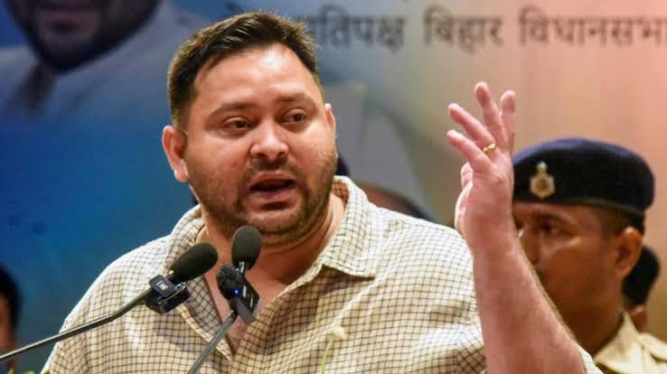 HAM Santosh Suman Attacks on Tejashwi Yadav Said This is Not Anil Kapoor Film ANN | 'अनिल कपूर की फिल्म थोड़ी है…', जनता से मौका मांगने वाले तेजस्वी यादव पर किसने किया ये हमला?