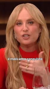 A minissérie brasileira Máscaras de Oxigênio Não Cairão Automaticamente, da  HBO Max, viralizou nas redes sociais ao retratar a epidemia de Aids no  Brasil dos anos 1980. Inspirada em relatos reais, a