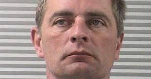 Man arrested for brandishing gun at Richmond liquor store