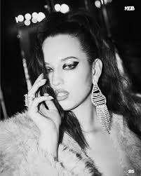 Night Out" Mob Oct 23 Vol 38 Issue 32 Team: Mob @mobjournal Photography:  @allnycstudios Model: @dfesss @nymmg @bmg.models Creative Director:  @mano_agency_ny Stylist: @thatdustinboy Makeup: @c.m.mkup Hair:  @helene.marie Retoucher: @joaopradoretoucher ...