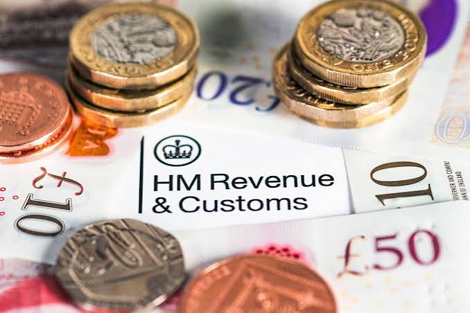 Brits issued vital HMRC alert as money could be taken from bank accounts - The Mirror