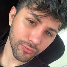 Mc mirella testemunha como vítima em investigação da polícia federal contra rede de prostituição Borgato On Twitter So Eu Achei Que O Mc Kevinho Ficou A Cara Da Samira Close Com Essa Rinoplastia