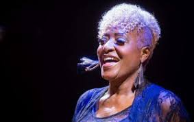 Music | Martha High with Grey and The Hit Me Band