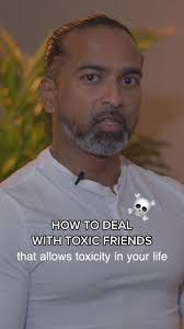 Penelope Keys's Instagram, Twitter & Facebook