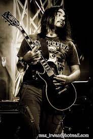 F#bmdengan menghitung senja merah dihujung sinar. Chord Guitar Home Facebook