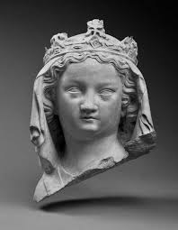 Head of a crowned Virgin