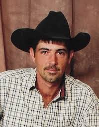 Trey Comeaux's Instagram, Twitter & Facebook