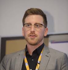 Daniel Bernau's Instagram, Twitter & Facebook