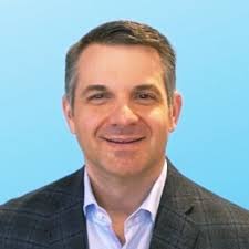 🌟 Recently, I had the honor of being one of the keynote speakers at the  Twin Cities Young Professionals Summit, hosted by the Eden Prairie Chamber  of Commerce!