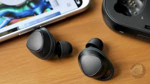 Leto S Samsung Gear Iconx 2018 Opyt Ispolzovaniya Besprovodnyh Naushnikov Wylsacom