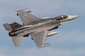 On october 11, 2013, the romanian national defense ministry announced the signing of the contract for the purchase of 12 used f16. Us Air Force F 16 Fighter Jet Crashes In Germany