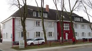 1993/94bitte kontaktieren sie uns bei. 2 Zimmer Wohnung Zu Vermieten Jahnstrasse 31 06766 Bitterfeld Wolfen Ot Wolfen Bitterfeld Wolfen Mapio Net