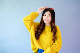 Kami juga memiliki model dan koleksi busana muslim terlengkap terbaru dan terkini. Fashion Style Korea Yang Bakal Hits Di Sepanjang Tahun 2020 Ini 10 Rekomendasi Item Yang Wajib