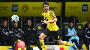 Borussia dortmund midfielder thomas delaney can't resist a cheeky dig at the english by suggesting that they are 'world famous'. Mr5uos6paacdsm