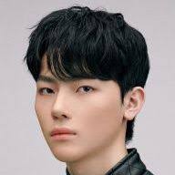 Nicholas Profile Age Weight Height Facts Hallyu Idolbionicholas Is A Taiwanese Trainee And Participant Of The South Korean Profile My Land Kpop Profiles