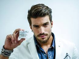Coupe de cheveux homme rasé coté long dessus. Coiffure Pour Homme Les Tendances De 2017