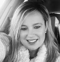 Melissa Dollarhide's Instagram, Twitter & Facebook