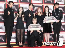 Thứ sáu, 17/09/2021 20:33 gmt+7 . Exo Chanyeol Red Velvet Irene Bts Jin Mamamoo Sola Gfriend Yelin Seven Wow Korea
