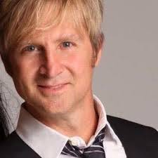 A Chat With Reggie Smith