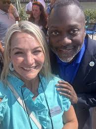 Debbie Terhune's Instagram, Twitter & Facebook