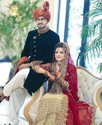 Wedding Couple Pose Pakistani Bridal Dresses Pakistani Bridal Wear Couple Dresses