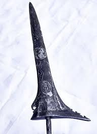 Keris Kol Buntet Berkhodam Dunia